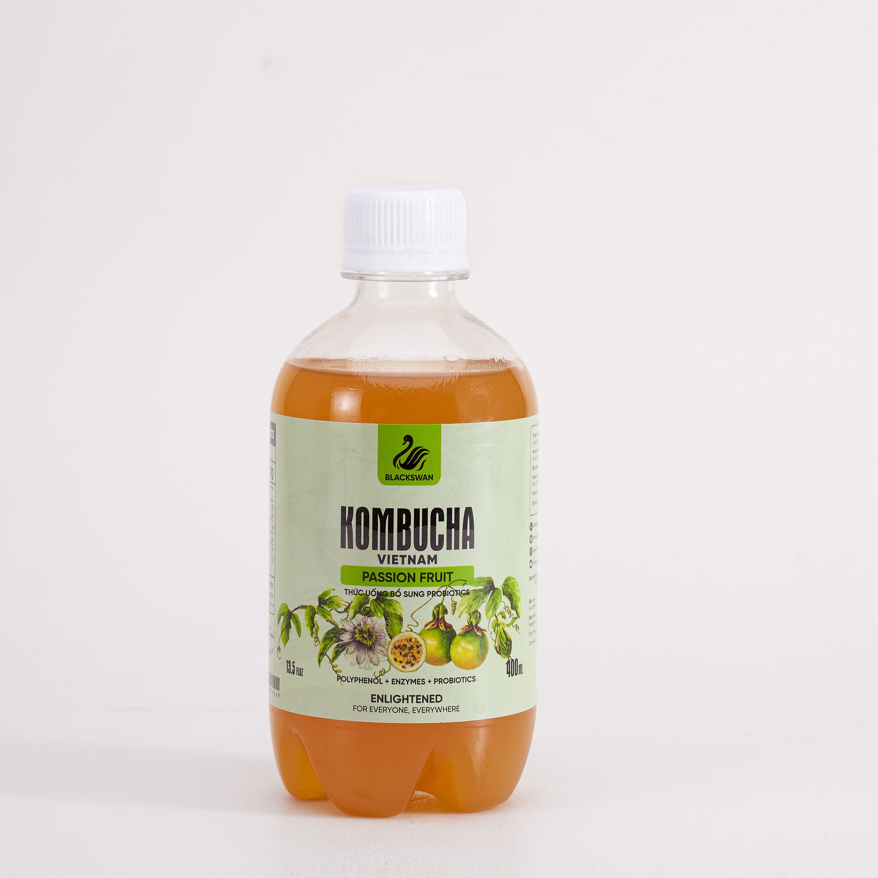 Trà kombucha blackswan vị chanh dây 400ml - trà lên men chứa lợi khuẩn và probiotics.