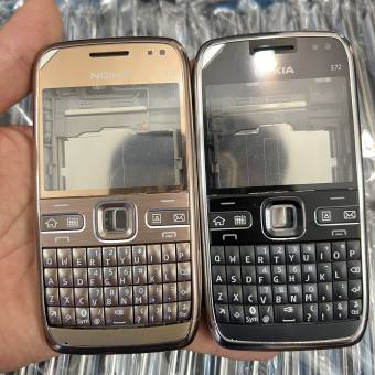 Bộ vỏ Nokia E72 đầy đủ bàn phím giá tốt