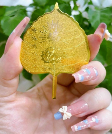 Lá bồ đề quan thế âm bồ tát bình an may mắn
