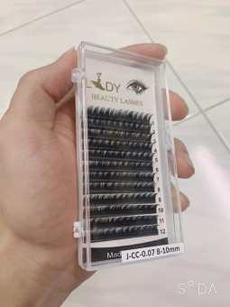 1 khay mi hoa hồng đen dùng nối mi