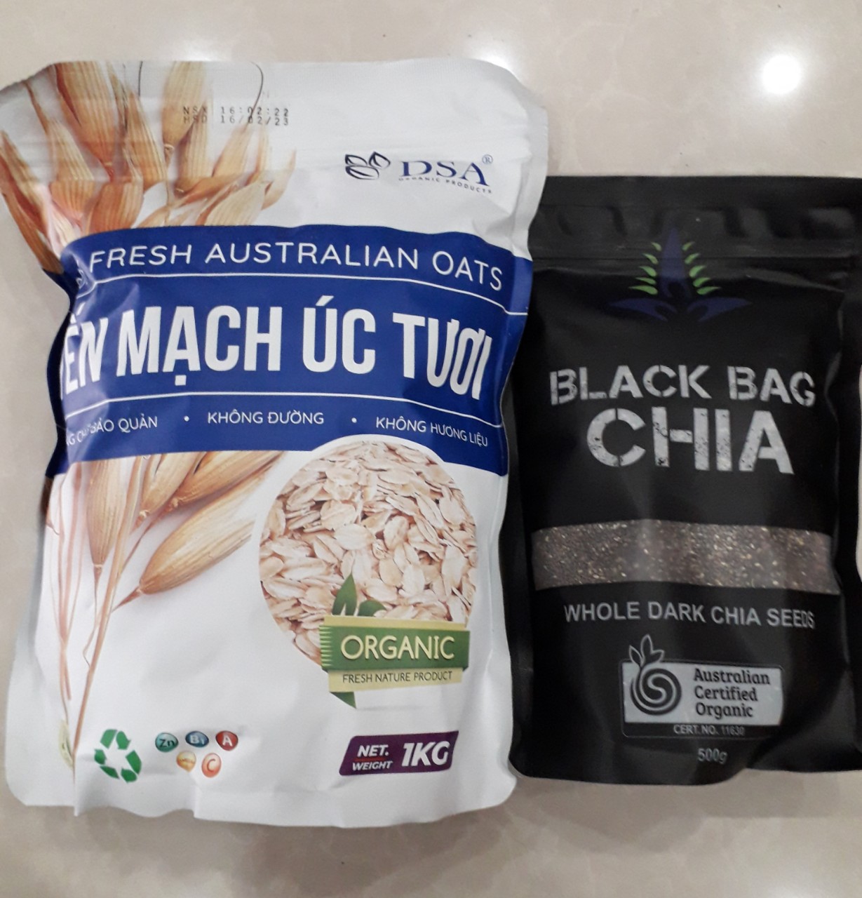 COMBO TÚI 1kg yến mạch tươi, 1 túi Black chia nguyên chất 500g