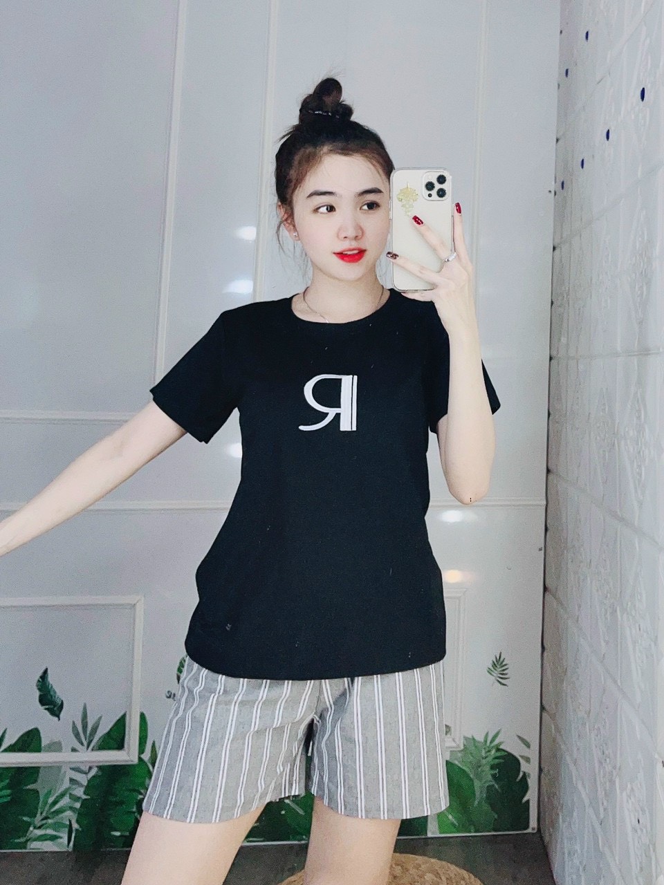Đồ bộ nữ set bộ quần đùi thun vải cotton bộ mặc nhà đẹp thêu chữ r db19