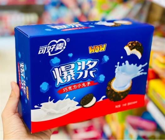 Bánh socola nhân kem phomai tan chảy WOW