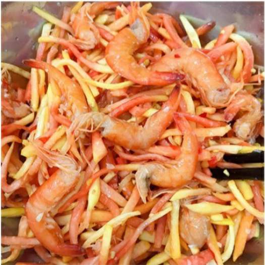 Mắm tôm trộn đu đủ