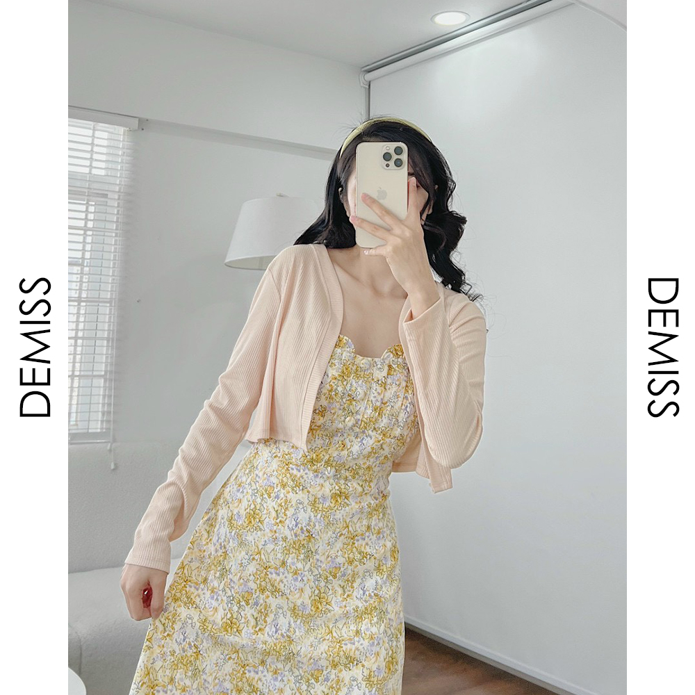Set đầm midi hai giây hoa vàng, xẻ ngực kèm áo khoác crop hồng dạo phố dự tiệc cực sang chảnh - DEMISS