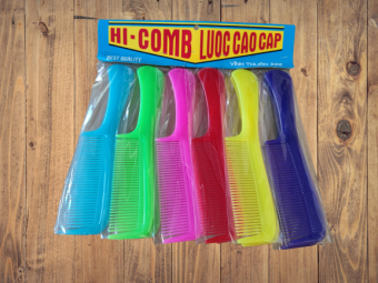 Lược Chải Tóc Nhiều Màu Vĩnh Thuận - Loại Có Cán