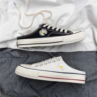 Giày nữ, giày sneaker nữ Kiểu sục CV Chất liệu vải tổng hợp, giày được thêu hoa cúc chữ ký cực chắc chắn HOT 2020