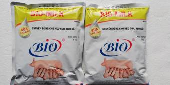 1 kg Bio-Milk Sữa cao cấp bổ sung vitamin, đạm, béo và vi khoáng chuyên dùng cho heo con, heo nái.