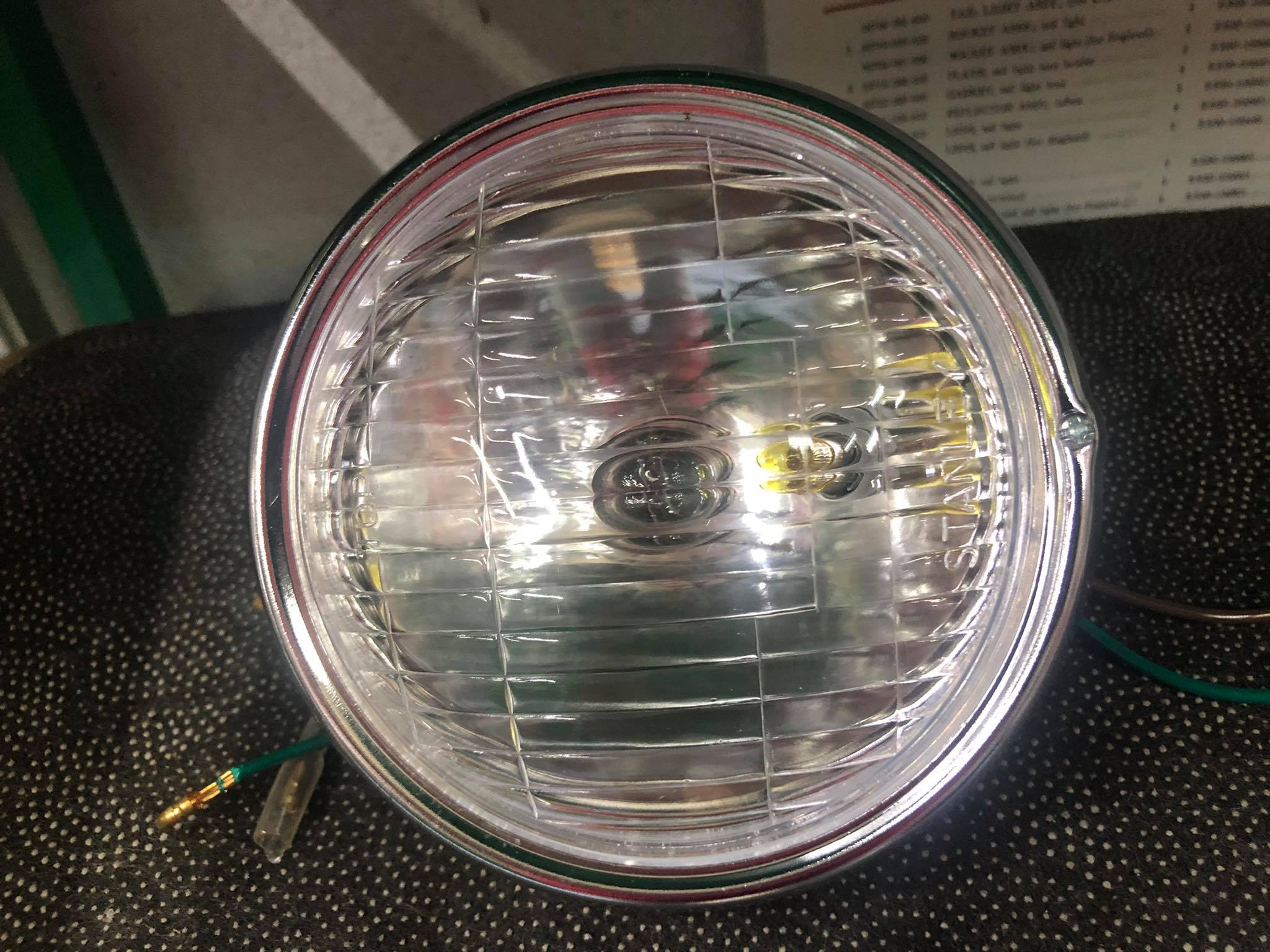 Cub 81-86: bộ chóa kính vòng xi cho xe honda dame+cub 78-79-81-86- có đèn sương mù