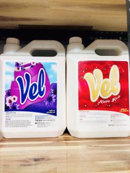 Nước xả vải VEL can 5L - Hương Lavender/Nước hoa
