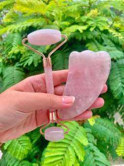 Thanh lăn đá massage Thạch Anh Hồng đá tự nhiên 100% ( Gíup thư giàn - căng bóng da mặt )