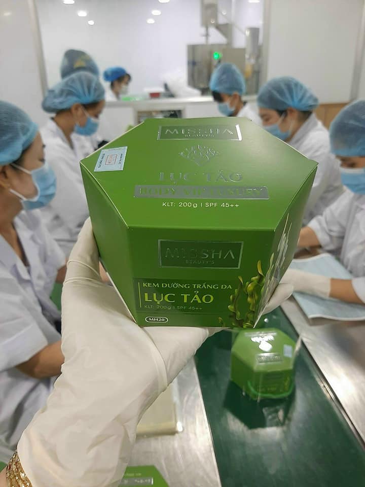 [Chính Hãng] Kem body lục tảo chính hãng Missha 250g- Marisa Beauty - kem body trắng da