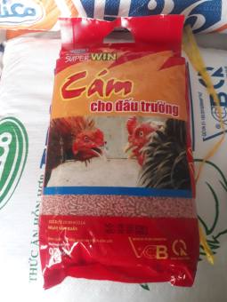 Gà Đá. Cám dành cho chiến kê túi 2kg