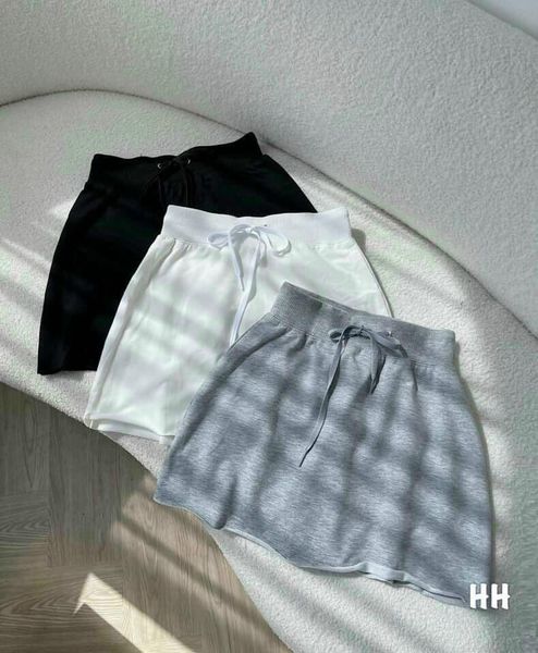 Chân váy a dáng basic