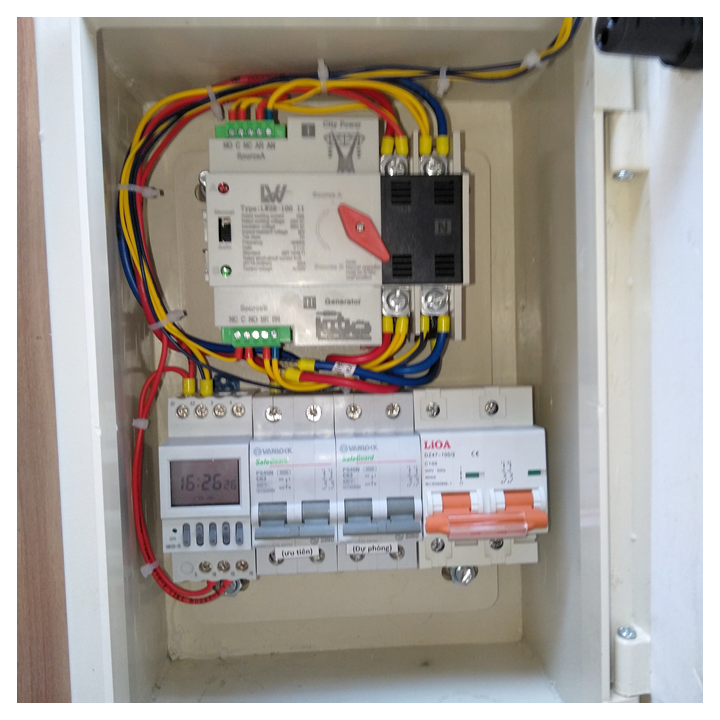 Combo tủ điện - ats 100a 220v - aptomat 100a lioa- chu kỳ chuyển đổi 7- 30 ngày