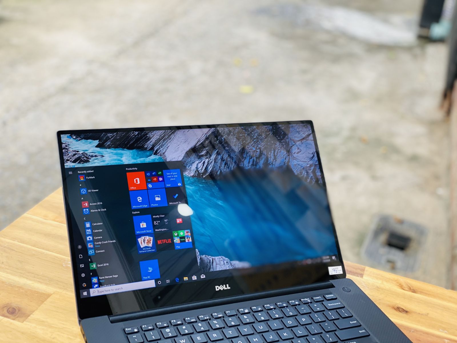 Laptop dell precision 5520/ i7 7820hq/ vga quadro m1200 4g/ 4k/ đỉnh cao doanh nhân/ 3d render đồ họa/ giá rẻ