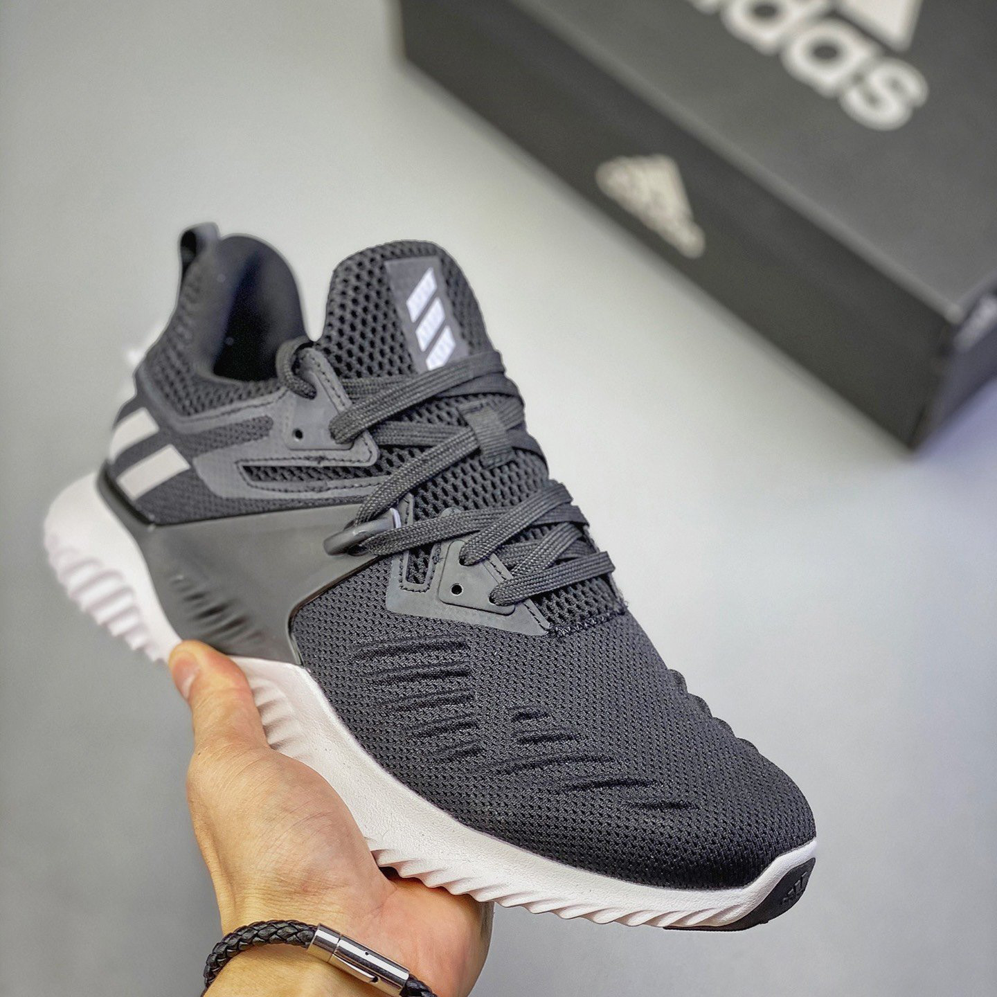 alphabounce v3