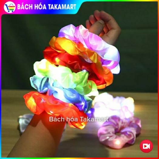 [Video 42 mẫu Hot Trend] Cột tóc đèn Led siêu phát sáng Scrunchies đèn Led 3 kiểu nhấp nháy Led đom đóm crunchies cột tóc phát sáng dây buộc tóc phát sáng cột tóc scrunchies galaxy dây buộc tóc đồ cột tóc rẻ - Bách hóa Takamart