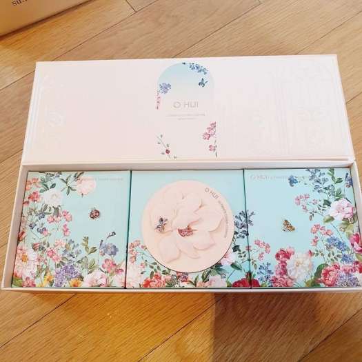 Phấn nước Ohui Ultimate lifting Cover Cushion 3 lõi