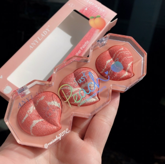 Phấn mắt má hồng mix nhũ 3 ô trái đào