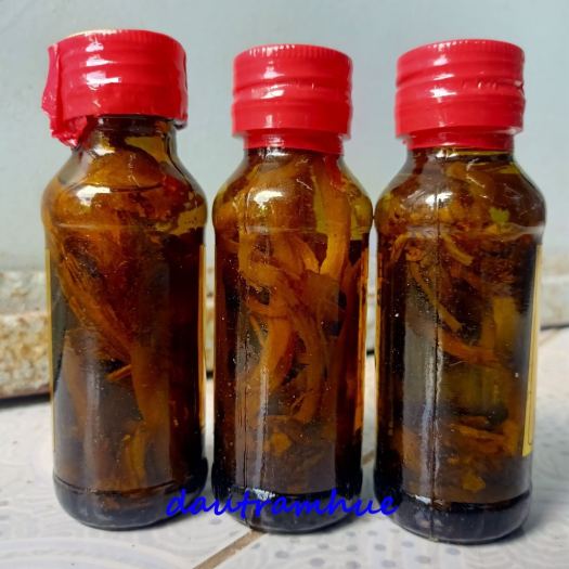 _☾  DẦU XOA BÓP HUẾ DẦU MASSAGE HUẾ PHƯỚC QUẢNG 60ML ĐẶC SẢN HUẾ NHỨC MỎI THỂ THAO GYM