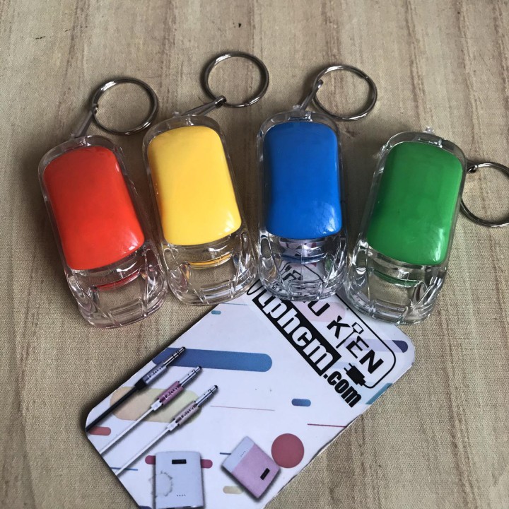 Móc khóa xe hơi có đèn led xanh - đỏ
