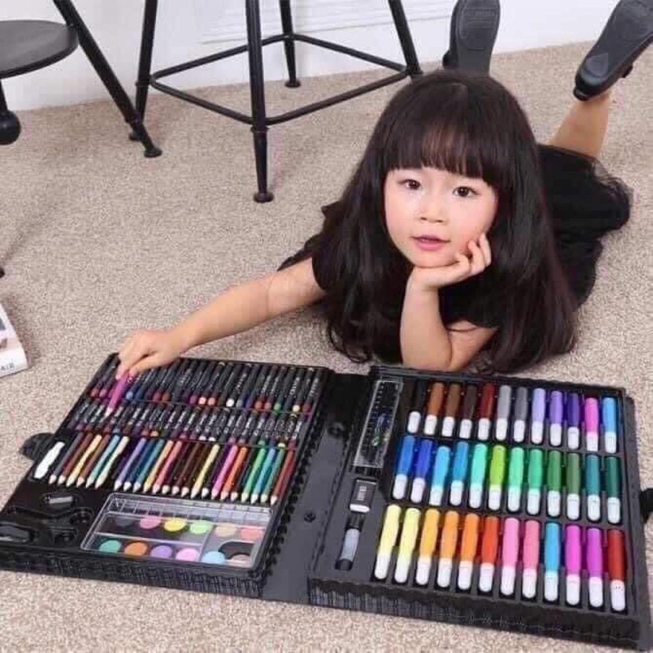 Hộp bút màu 150 chi tiết cho bé, bộ màu vẽ đa năng 150 món cho bé tombi