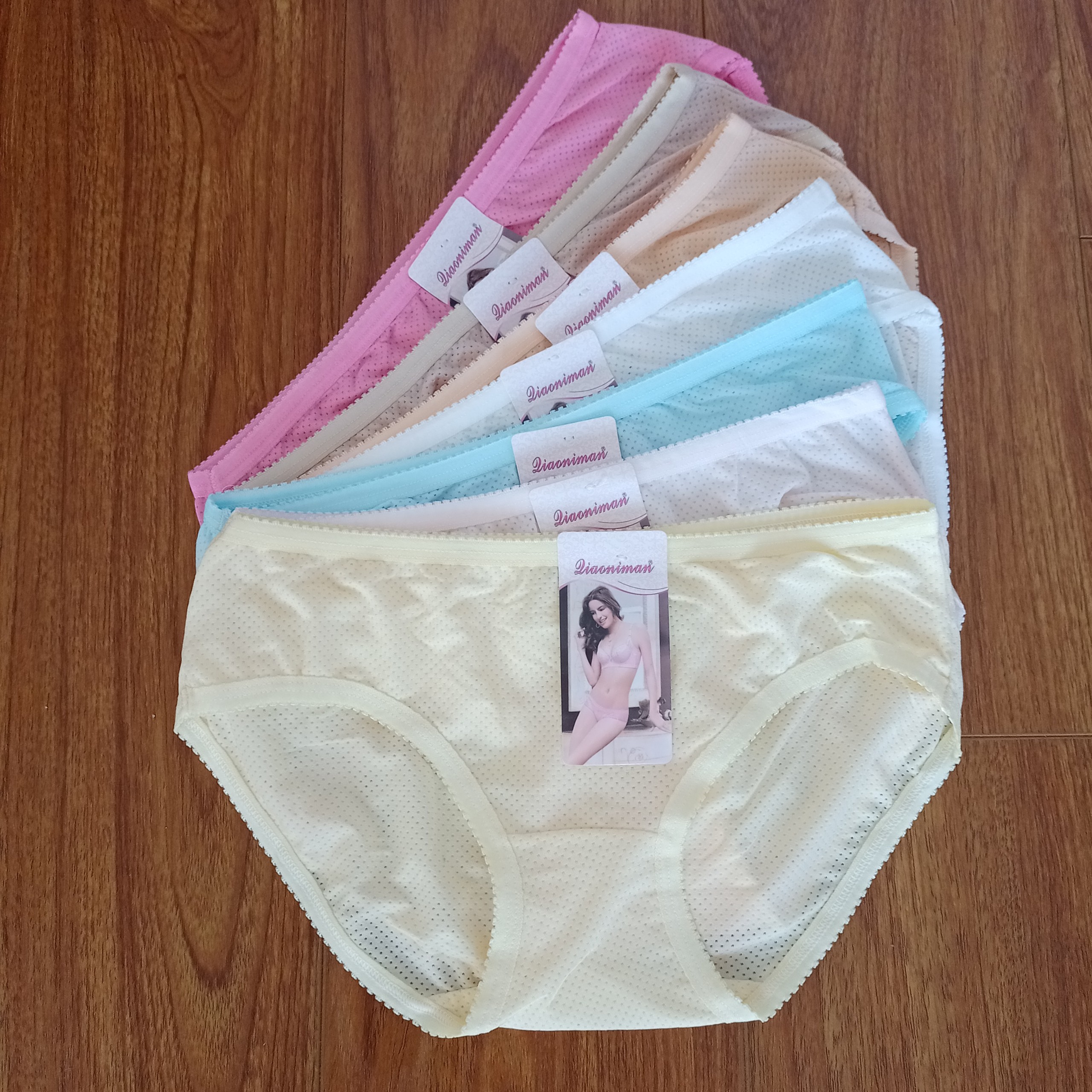 1 chiếc quần lót nữ su thông hơi - chất liệu mềm mại co giãn tốt (40-52kg) - quần chíp nữ - quần sịp nữ - quần lót học sinh - N06