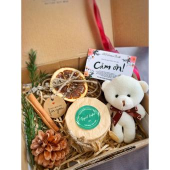 QUÀ TẶNG NẾN THƠM Handmade BB Queens Candle , Hương thơm 4 mùa tinh tế có 2 size tùy chọn , gói set như hình