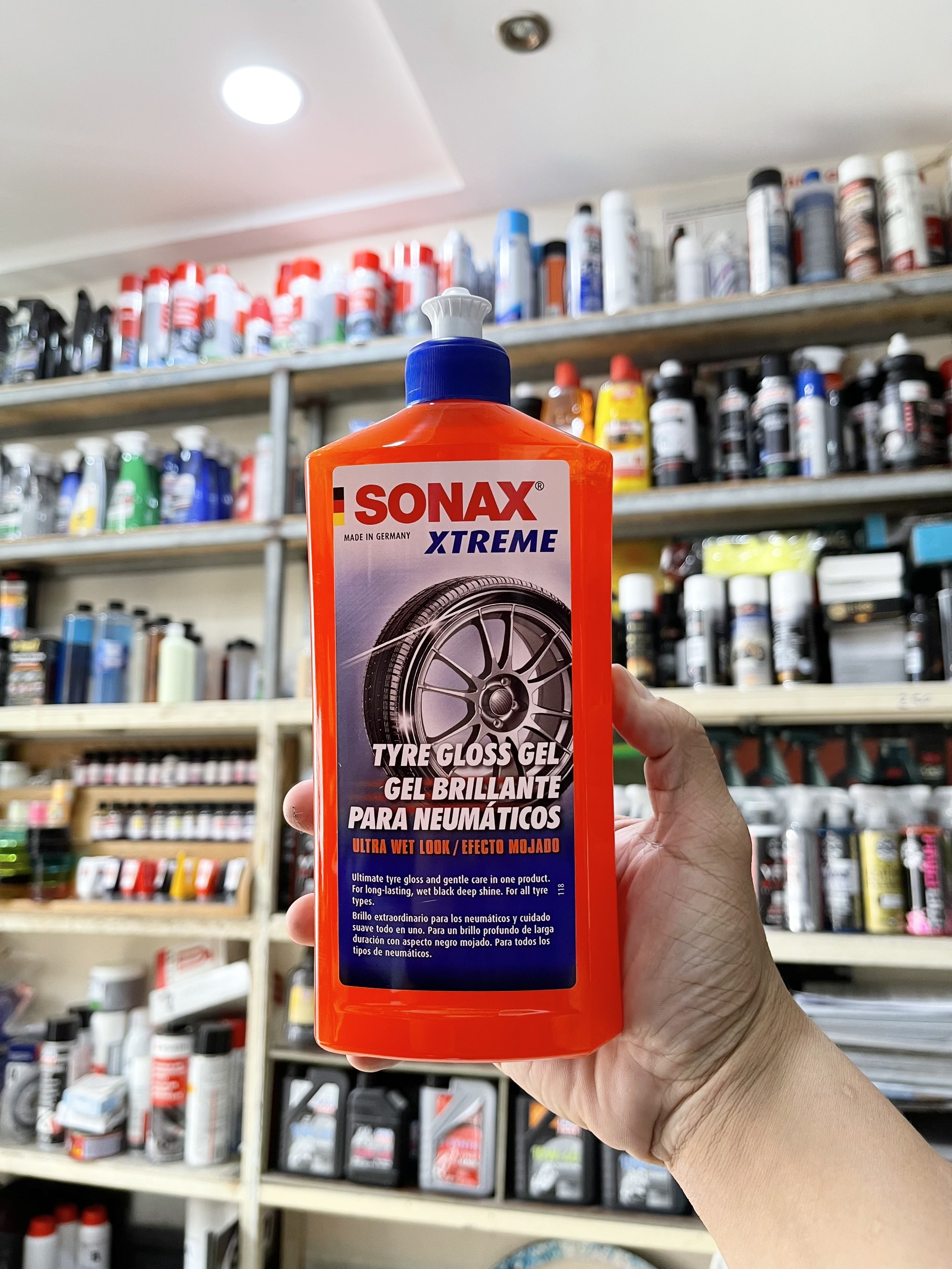 Gel dưỡng đen và bóng lốp xe sonax xtreme tyre gloss gel 2352410 500ml