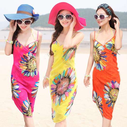 Khăn tắm đi biển,khăn tắm áo choàng đi biển,khăn choàng đi biển nữ.Khăn tắm đi biển vải voan hoa nhí.Mẫu khăn voan đi biển tạo điểm nhấn cho bikini.