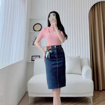 Áo len dệt tằm nữ cổ tròn khoét ngực sexy tay ngắn dáng ôm body EvaLover