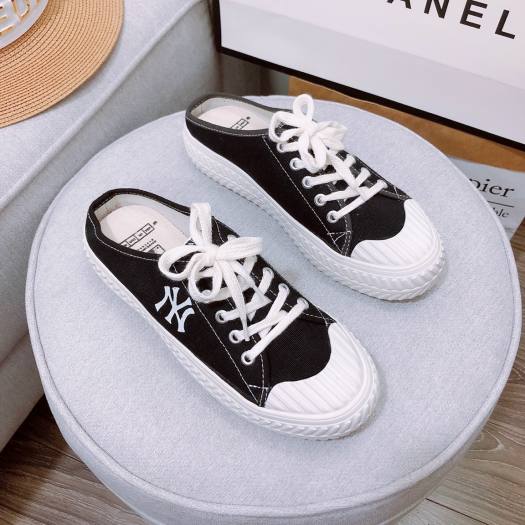 Giày sục thể thao nữ đề bằng 3cm / Bata hở gót