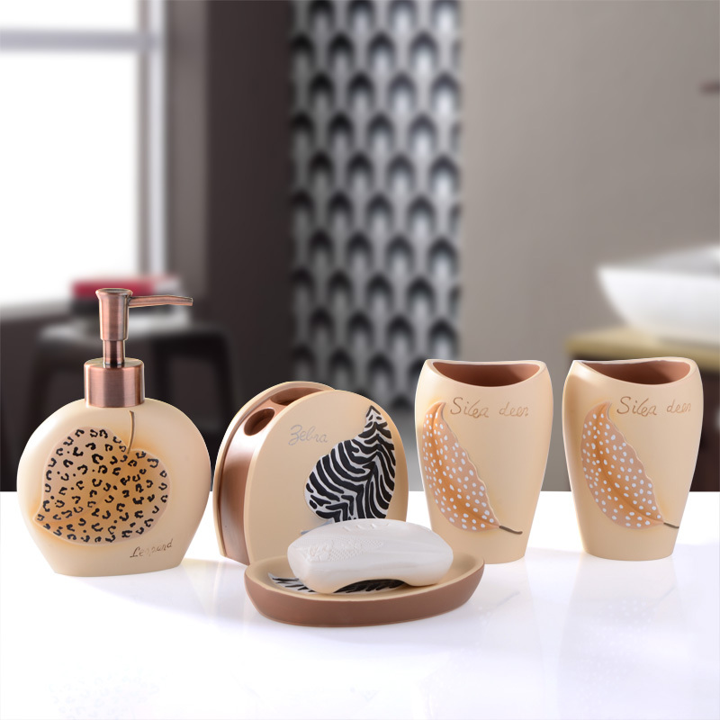 Buy Pastoral European high-grade teeth with cups cup brush cup Singapore