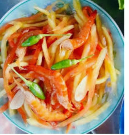 Mắm tôm trộn đu đủ