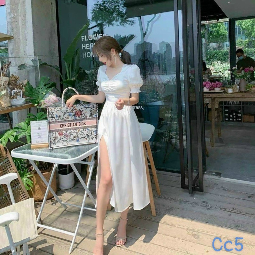 Đầm xuông nữ siêu xinh kiểu xẻ đùi quyến rũ, phối tai bèo cho các nàng thơ