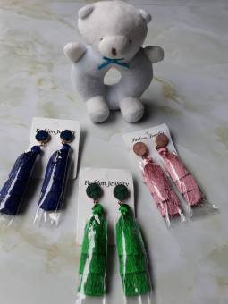 Bông tay tua rua phong cách boho