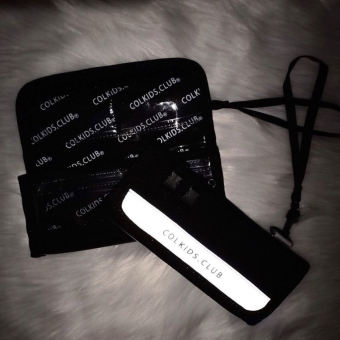 Ví dài Cnd Colkids Club Season 3 Phản Quang Neva dia ngang long wallet dài cầm tay