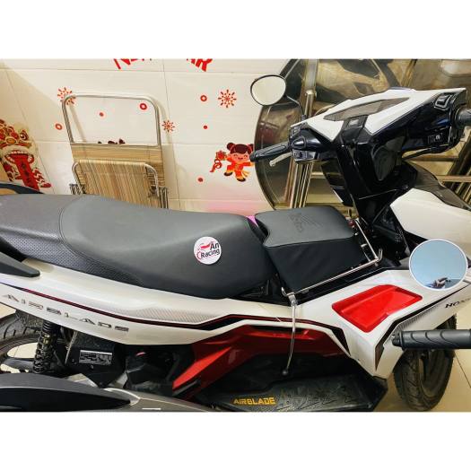 Yên nệm em bé dành cho xe AIR BLADE - PCX