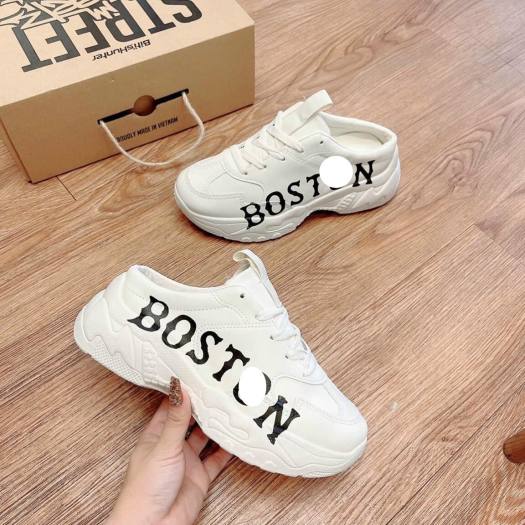 Giày nữ, giày sneaker nữ BT dạng sục siêu chất. Chất liệu mềm, đi êm chân. Kiểu dáng cực kỳ năng động, thể thao