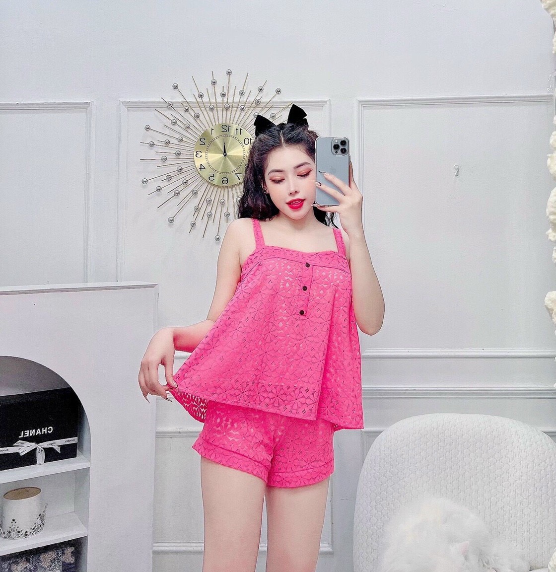 SÉT BỘ ĐỒ NỮ KIỂU DÁNG TƯƠI MÁT THIẾT KẾ QUYẾN RŨ GỢI CẢM SIÊU PHẨM CHO PHÁI ĐẸP CỦA LẺ GIÁ SỈ SHOP