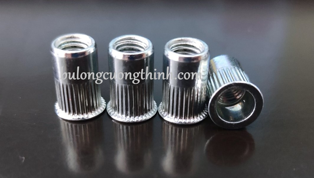 Gói 100 cái đai ốc rút m4 đầu nhỏ/ecu rút m4 đầu nhỏ/ốc tán rút m4 đầu nhỏ/tán rút m4 đầu nhỏ. chất liệu: mạ kẽm