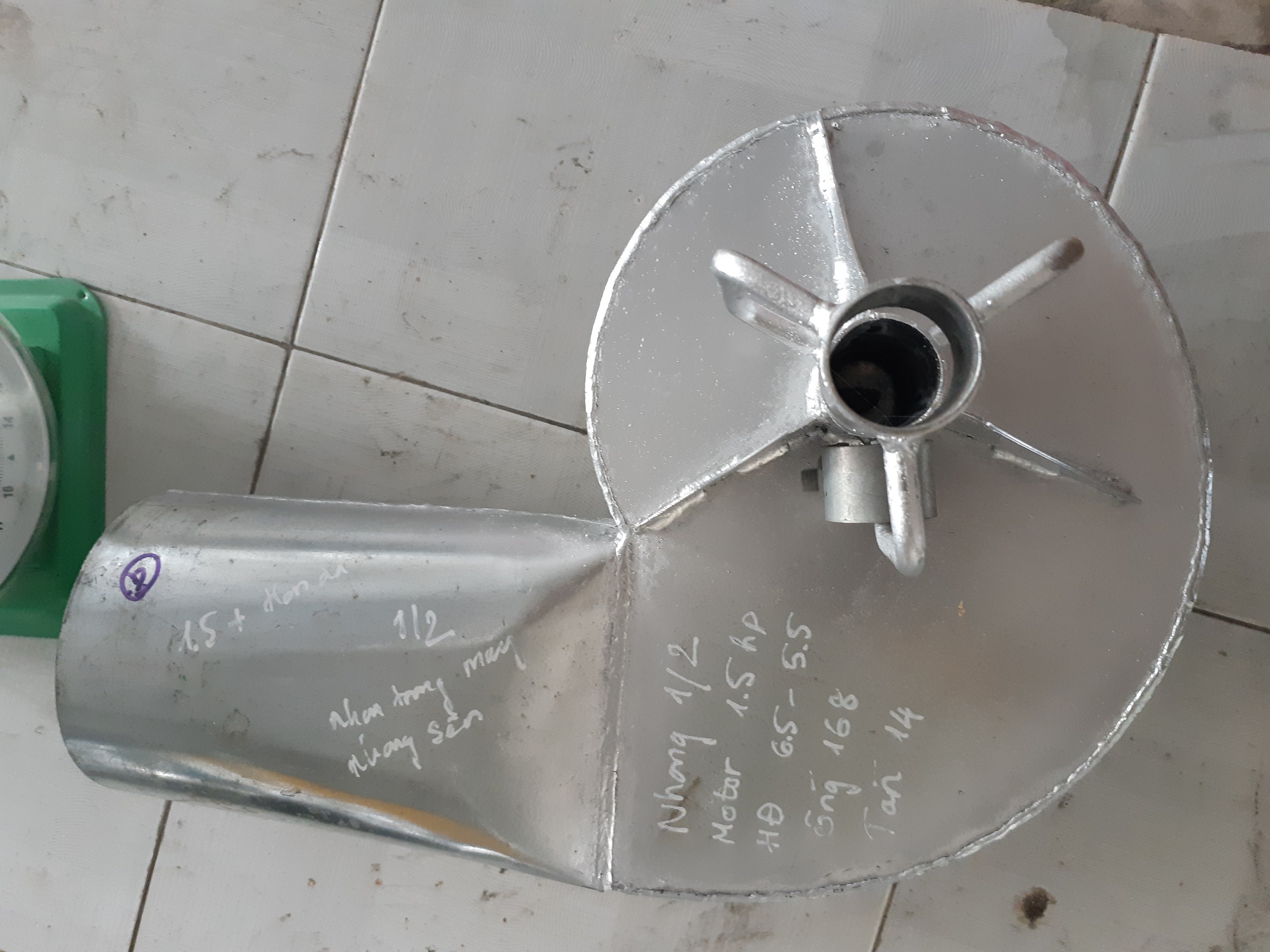 Đầu Bò Bơm Nước, (Giảm Tốc 1/2) Máy xăng 5.5-6.5hp, Motor kéo 1.5hp, 2hp( Tu Hít Bơm Tát) Đầu Ra Phi 168mm Lắp Sắt Xi Đuôi Tôm Cho Ống Tuýp 34mm. Tán 14, tán 16