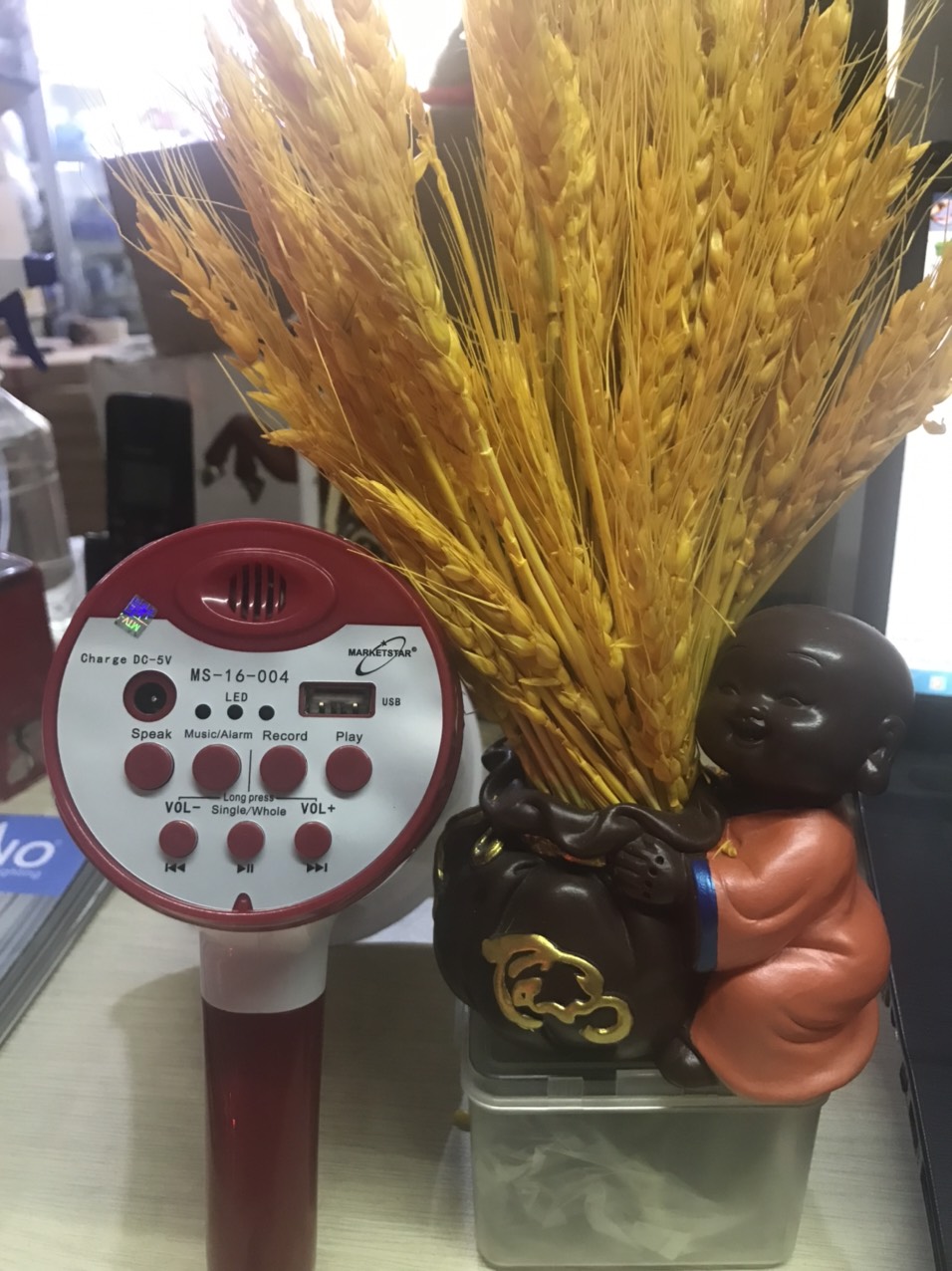 [HCM]Loa Ghi Âm Rao Bán Hàng Loa Phóng Thanh Cầm Tay 004