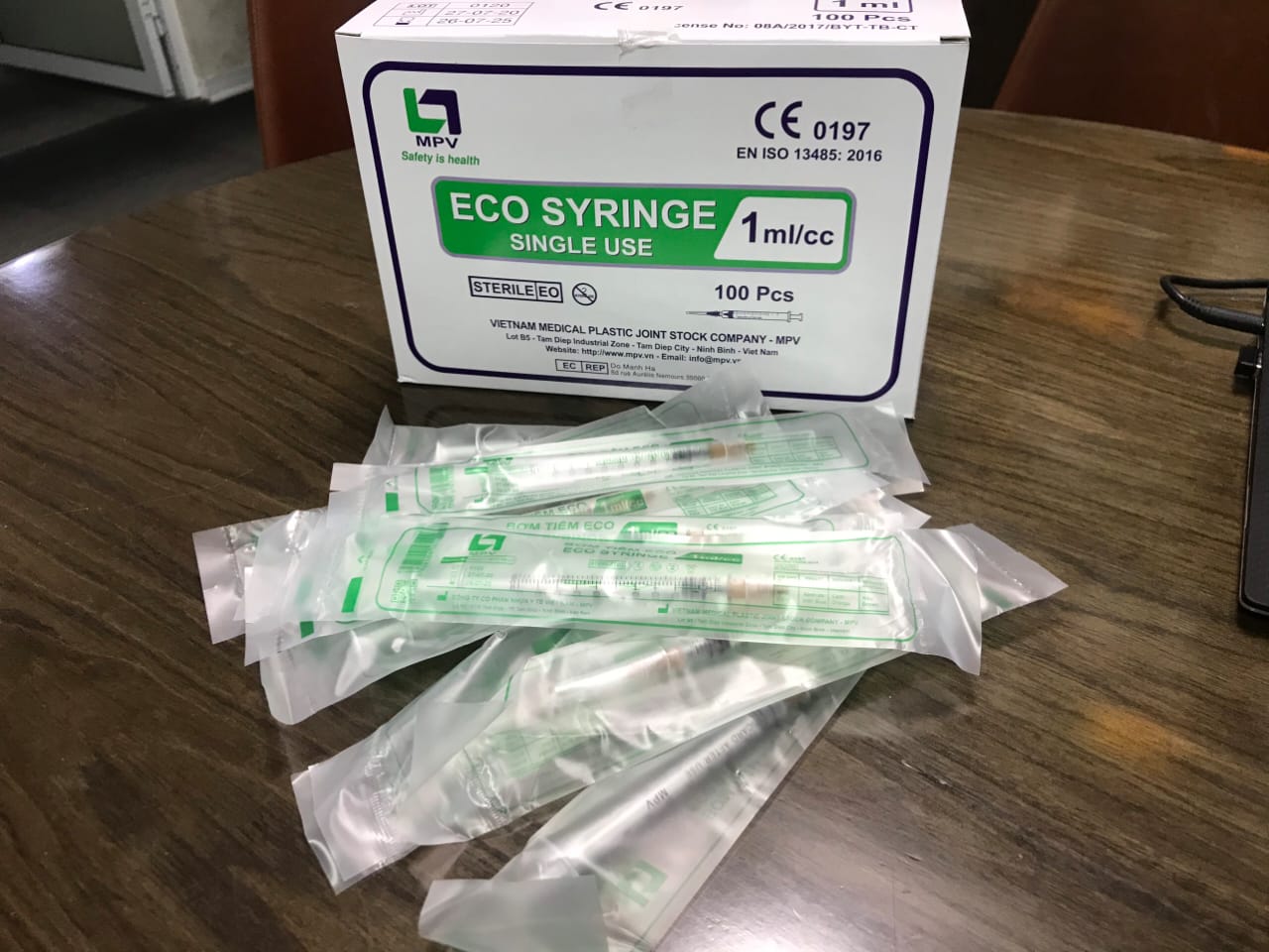 Hộp 100 cái Bơm kim tiêm MPV 1ml xilanh 1cc tiết kiệm tinh chất tiêm prp lắp đầu kim meso