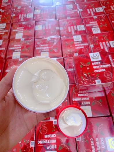 Kem body siêu trắng Lựu đỏ, kem body, kem dưỡng trắng da Lựu đỏ,dưỡng trắng, dưỡng ẩm, sáng da