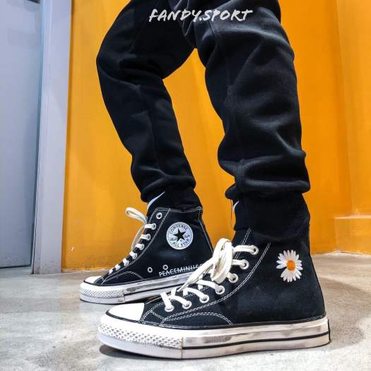 Giày Converse Hoa Cúc Peaceminusone Cổ Cao Màu Đen Cá Tính