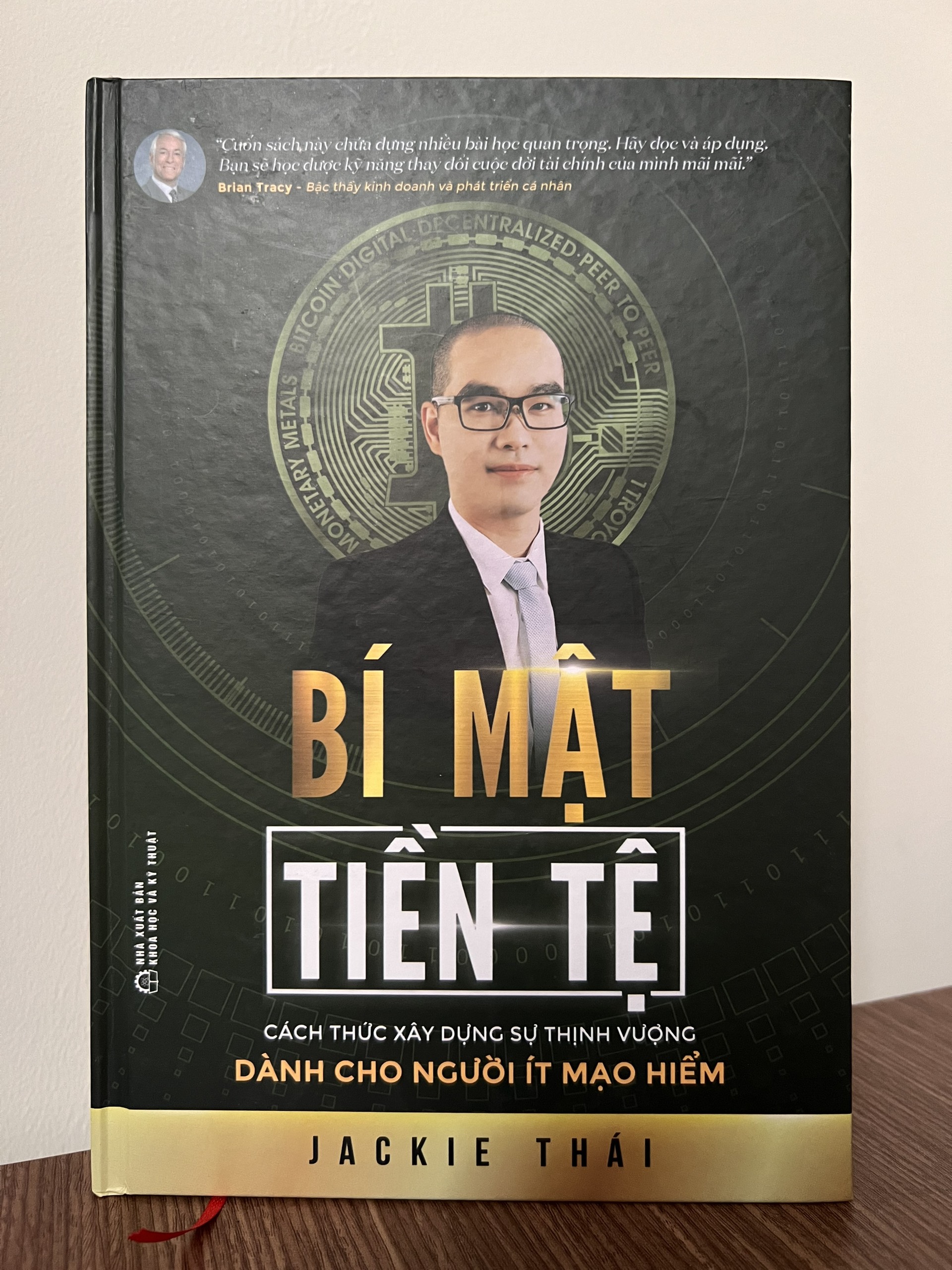 SÁCH BÍ MẬT TIỀN TỆ - BESTSELLER TRÊN AMAZON - ĐƯỢC BRIAN TRACY KHUYÊN ĐỌC