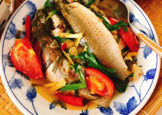 Cá khô đù, khô cá đù 1 nắng đặc sản Phan Thiết thịt trắng, dày, thơm ngon,đóng túi hút chân không 500gram