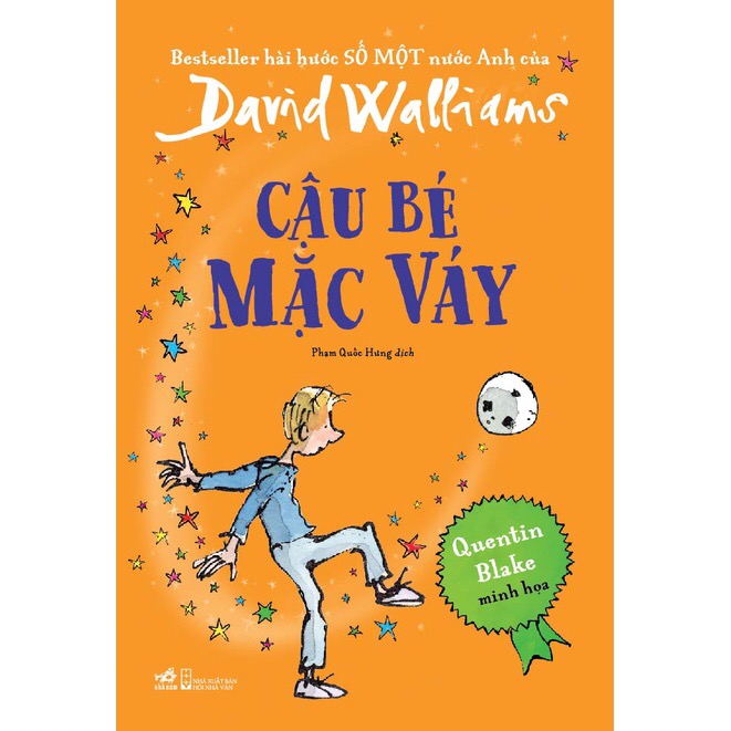 Sách - Cậu bé mặc váy